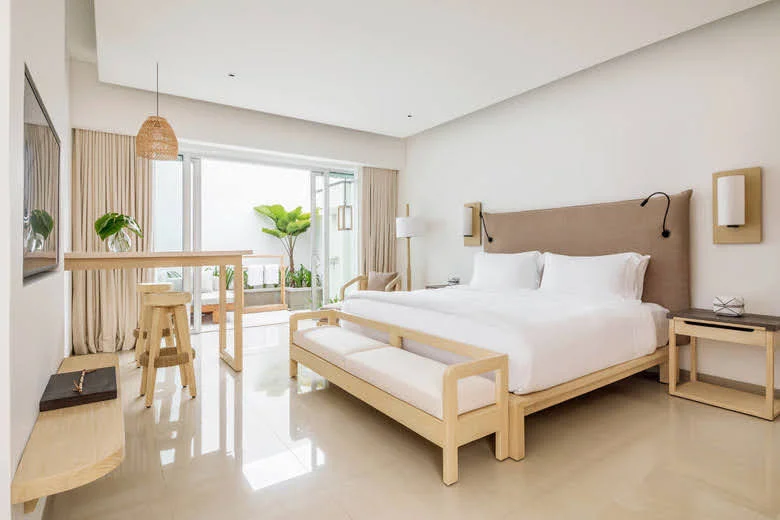 1BR Suite